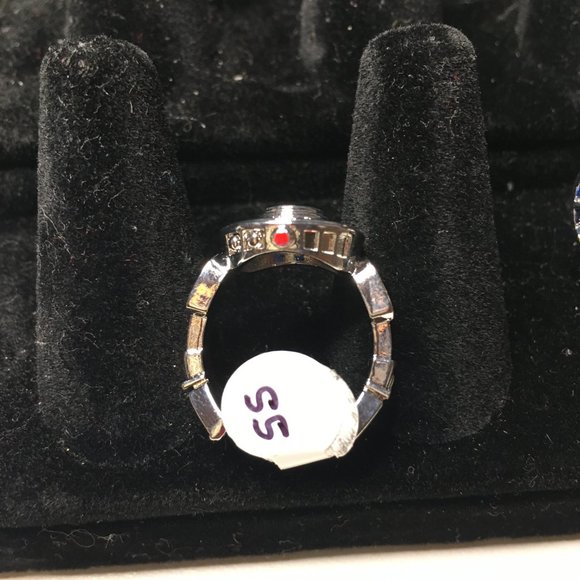 ring - Picture 4 of 5